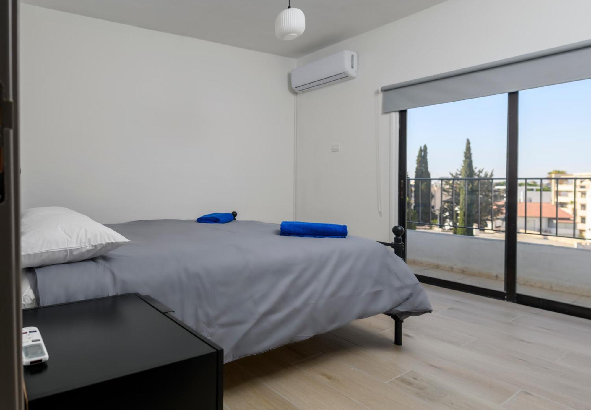 Ollies 3 Bedroom Apartment Larnaca Exterior foto