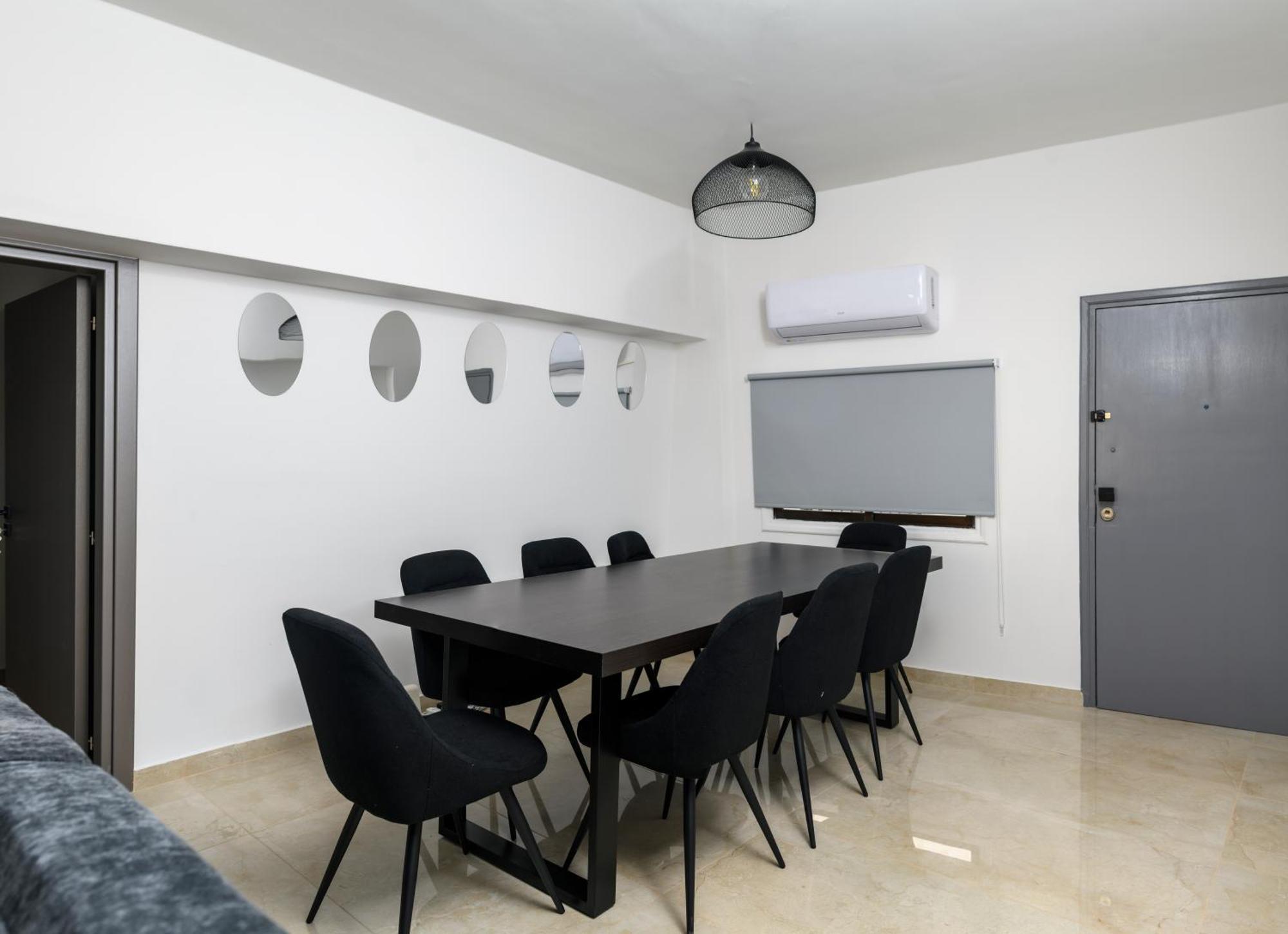 Ollies 3 Bedroom Apartment Larnaca Exterior foto