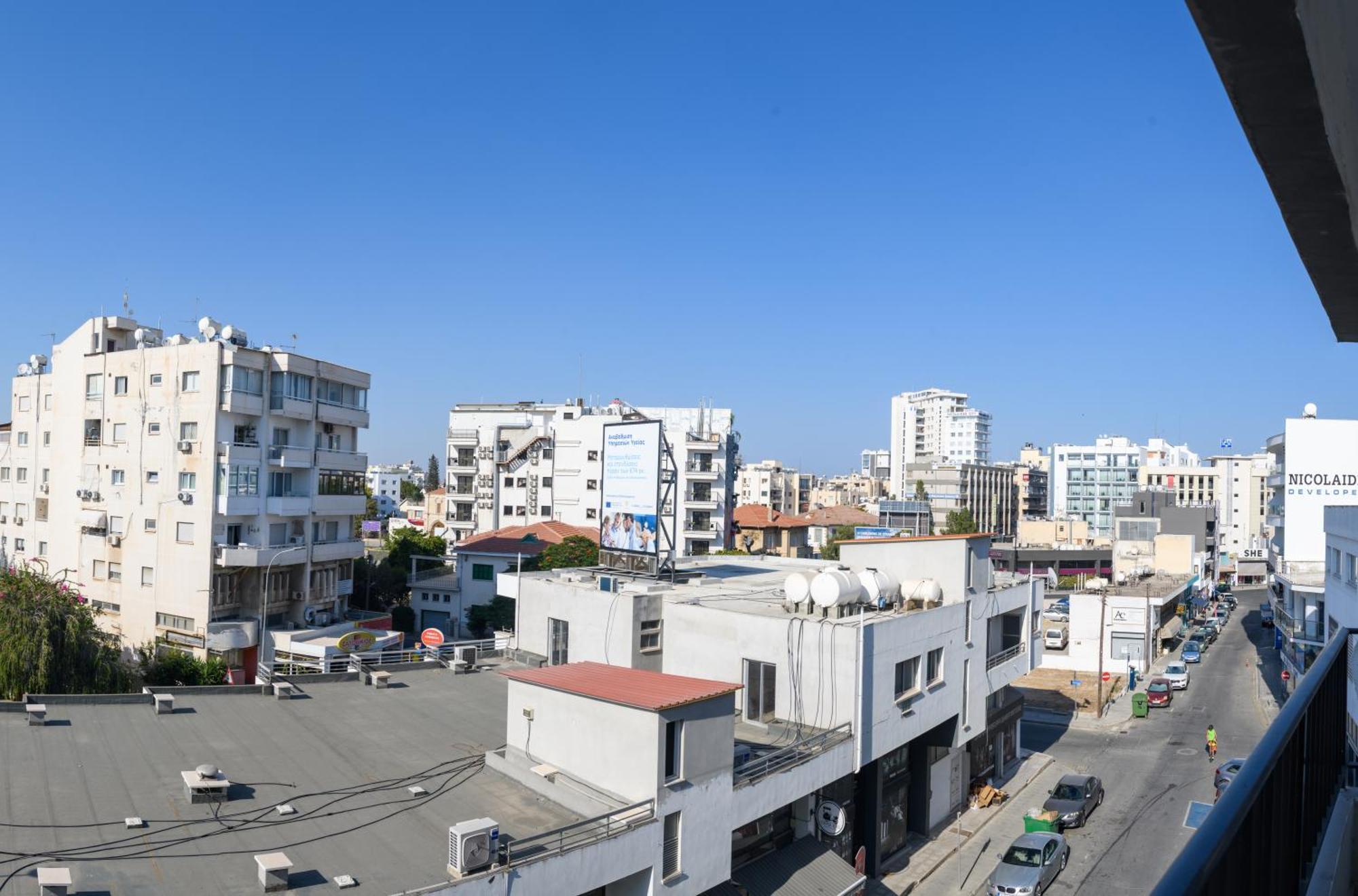 Ollies 3 Bedroom Apartment Larnaca Exterior foto