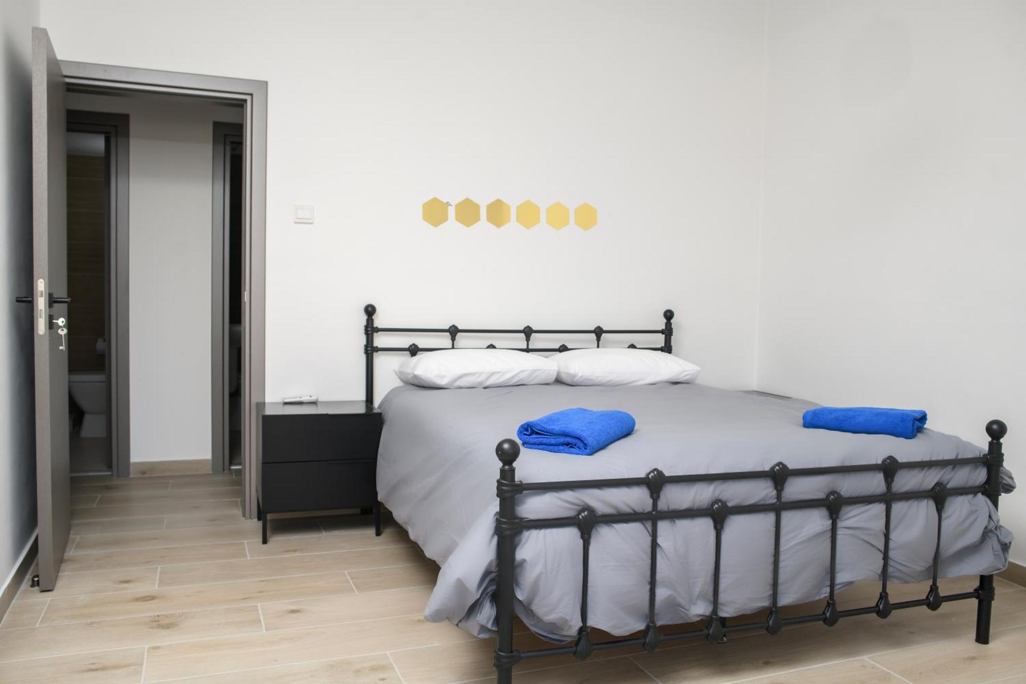 Ollies 3 Bedroom Apartment Larnaca Exterior foto